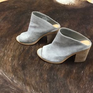 Steve Madden ‘Nollla’ - grey suede slide heel